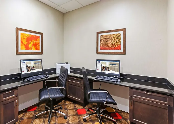 Pet Friendly hotel: Hampton Inn & Suites Houston/Atascocita, Tx